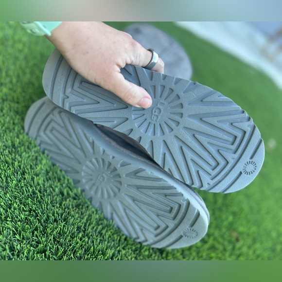 Women’s Gray Tall Classic Ugg Boots - Picture 3 of 6